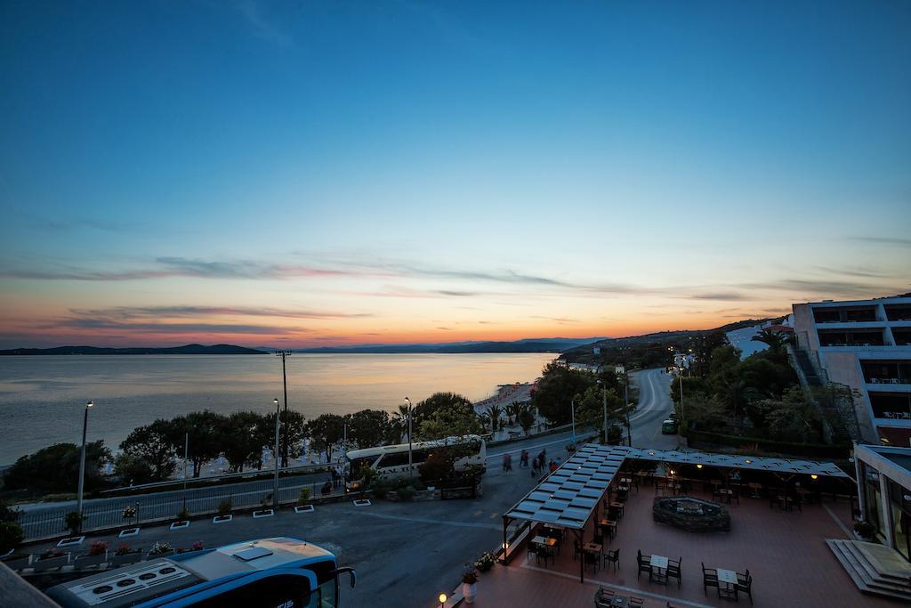 Xenios Theoxenia Hotel Ouranoupoli Dış mekan fotoğraf