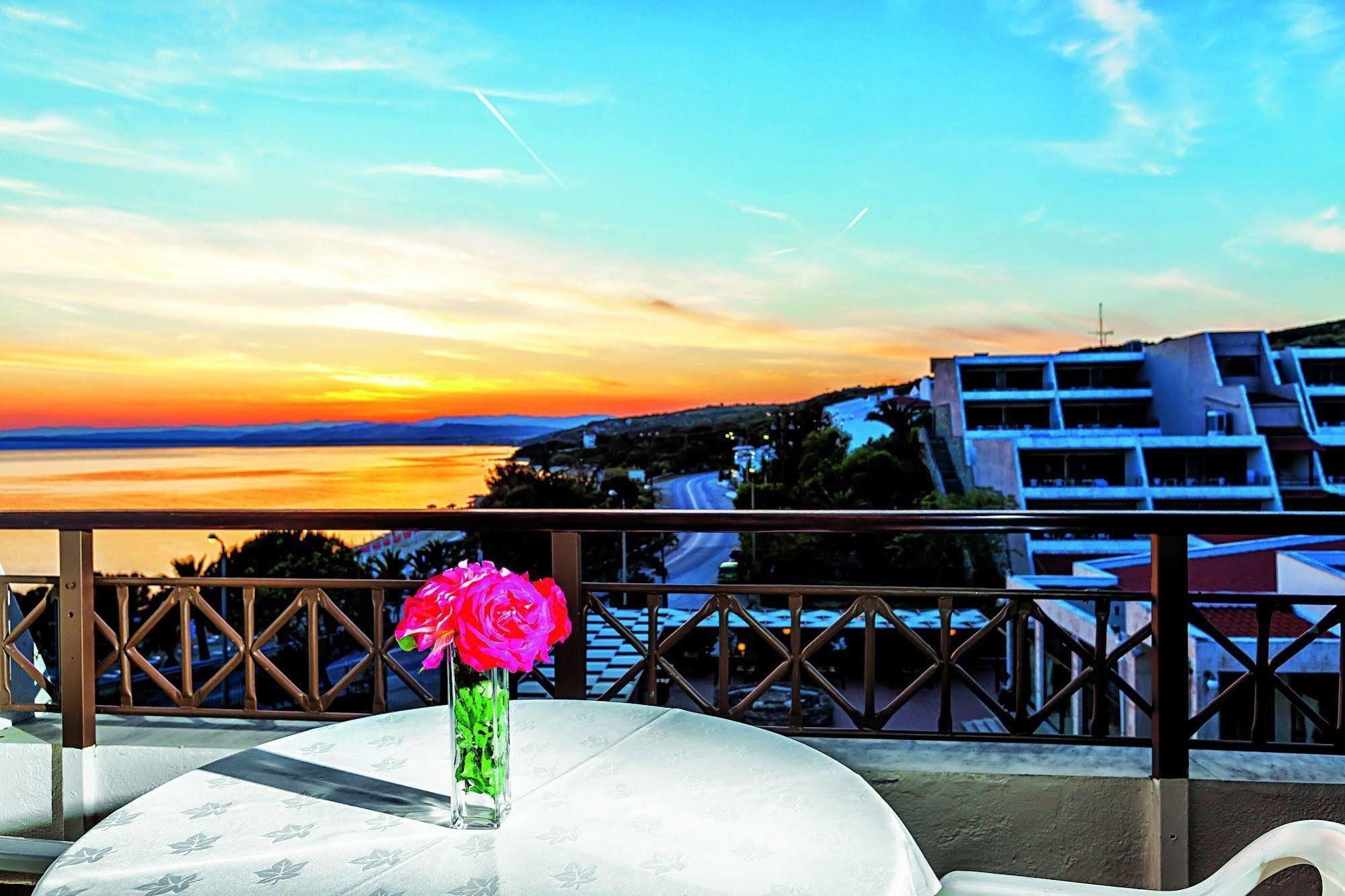 Xenios Theoxenia Hotel Ouranoupoli Dış mekan fotoğraf