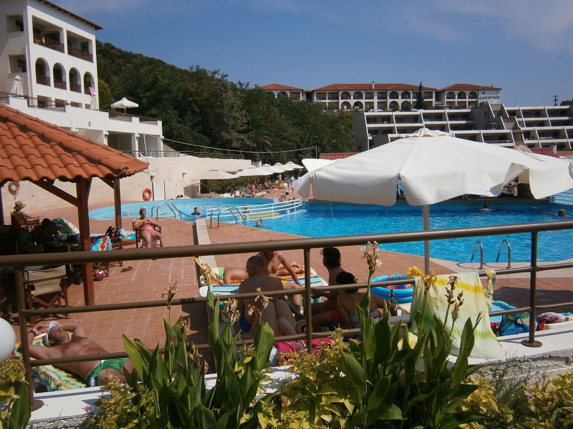 Xenios Theoxenia Hotel Ouranoupoli Dış mekan fotoğraf